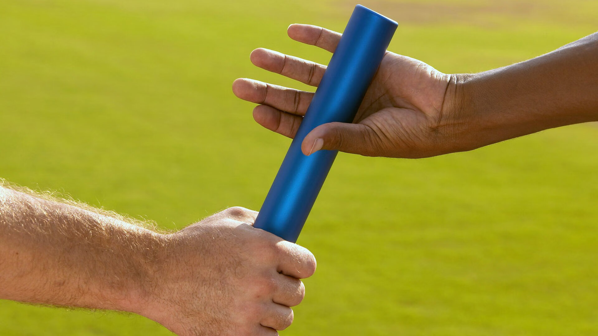 开云-蓝色闪电撕裂斯坦福桥，那不勒斯的欧冠宣言，不只是黑马逆袭